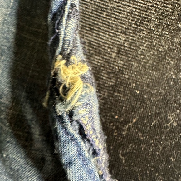 Vintage American Sleeveless Blues Shirt with Embroidery Pattern - Picture 4 of 4